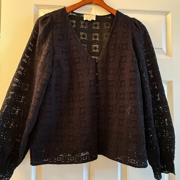 Sézane Gaya black guipure lace shirt size FR38 US6 excellent condition - Picture 2 of 4